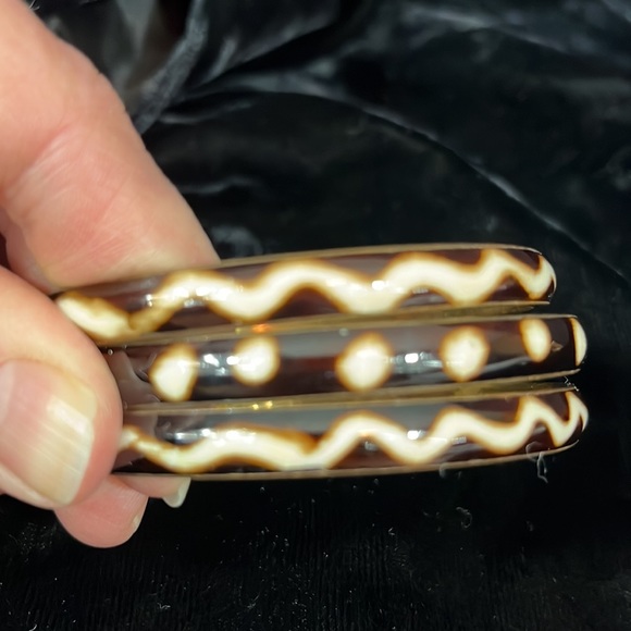 Bundle of Three Brass and Enamel Bangle Bracelets - Picture 5 of 8